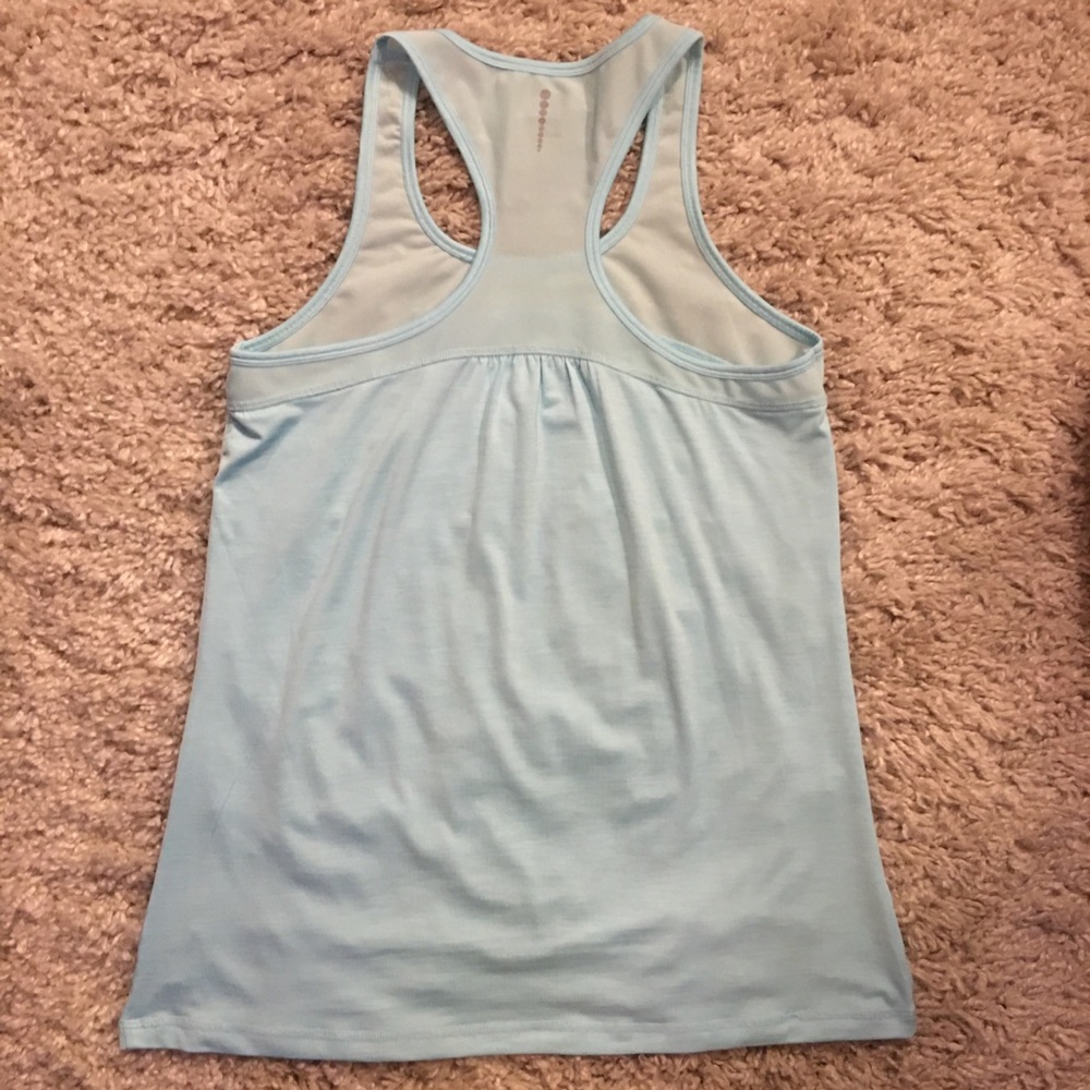 Exercise tank top - Picture 2 of 4